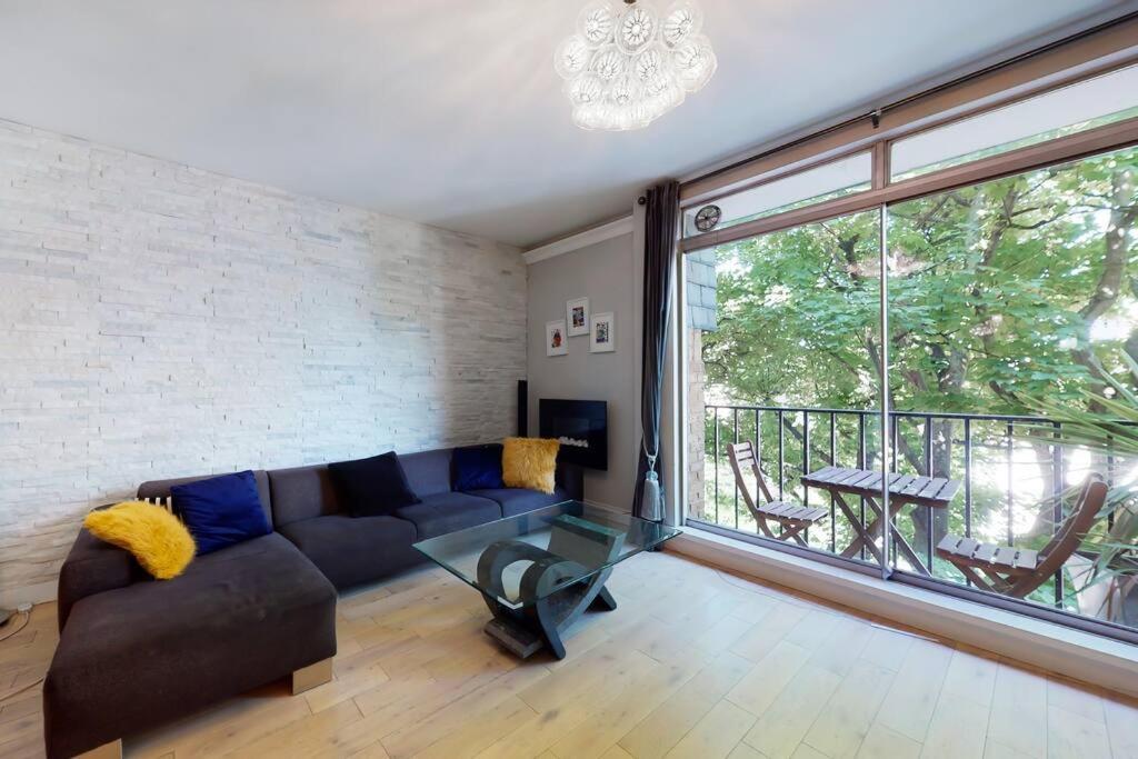 Superb 3 Bed Flat With Balcony In St John's Wood Londres